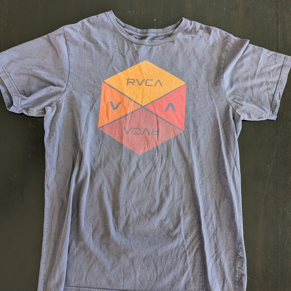 RVCA Men's Gray T-Shirt with Orange and Red Graphic